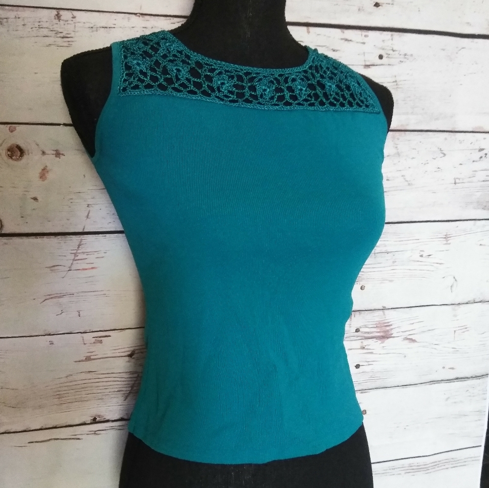 Upper Lace detailed teal tank top size S